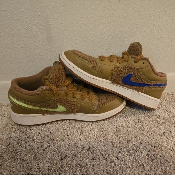 Jordan Other - Nike Air Jordan 1 Low‎ Utility GS Teddy Bear size 4Y